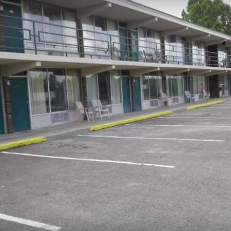 Oyo Hotel Whitely City Hwy 27 Ky Whitley City Экстерьер фото