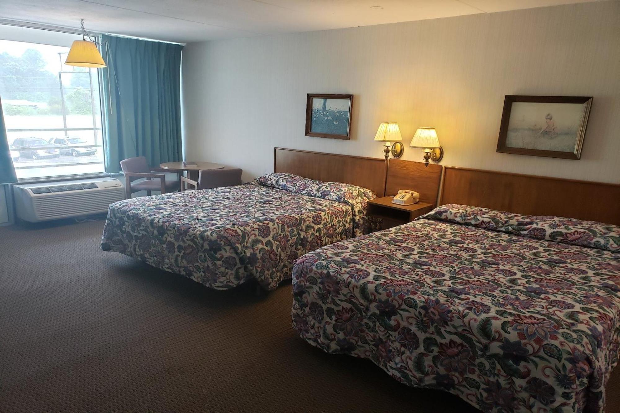 Oyo Hotel Whitely City Hwy 27 Ky Whitley City Экстерьер фото