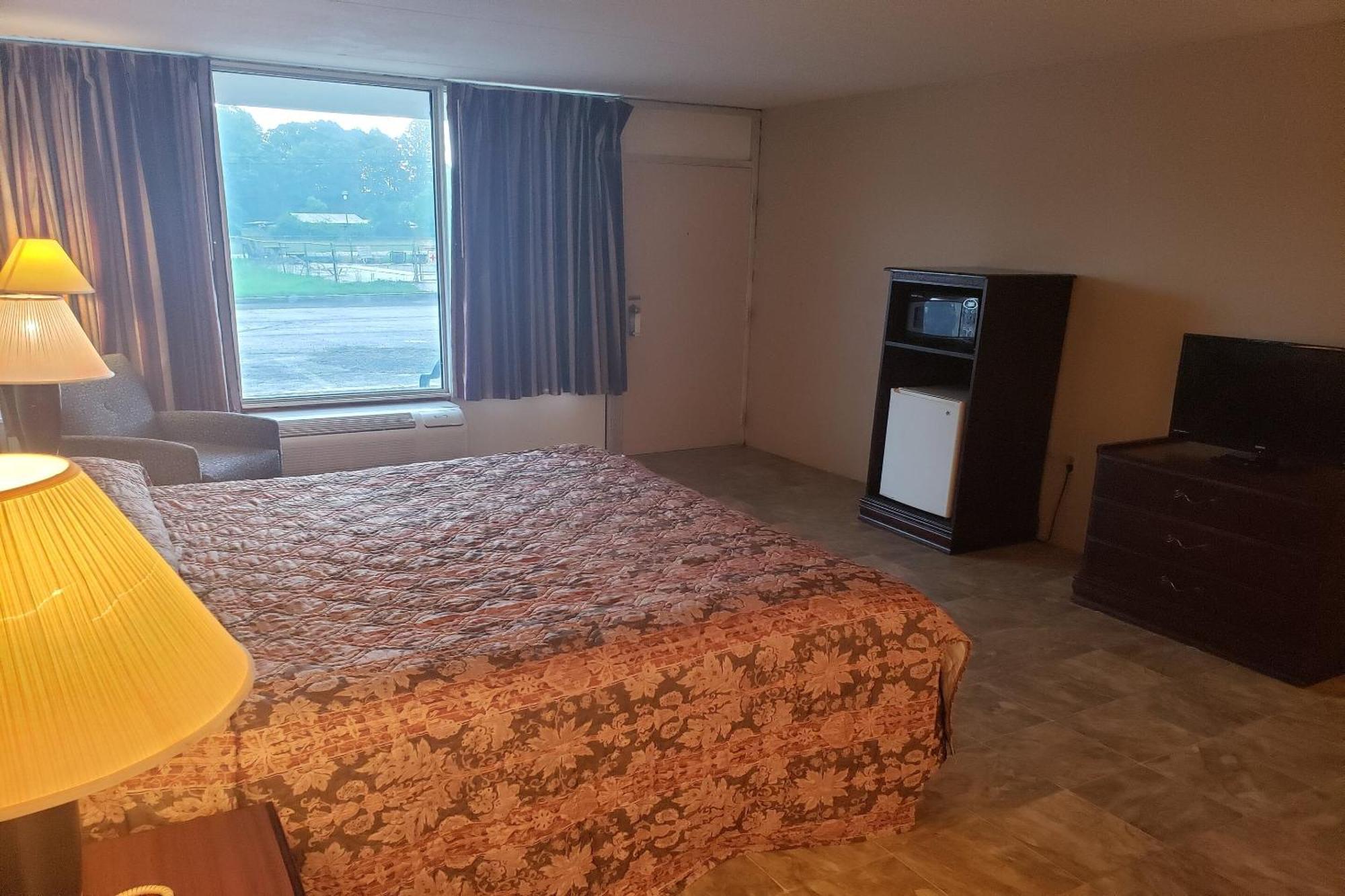 Oyo Hotel Whitely City Hwy 27 Ky Whitley City Экстерьер фото